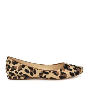 Speakup Almond Toe Flats