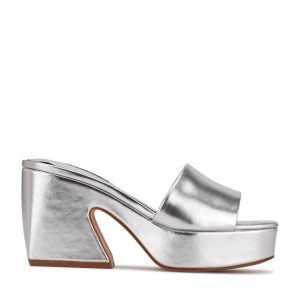 Oklee Platform Slide Sandals