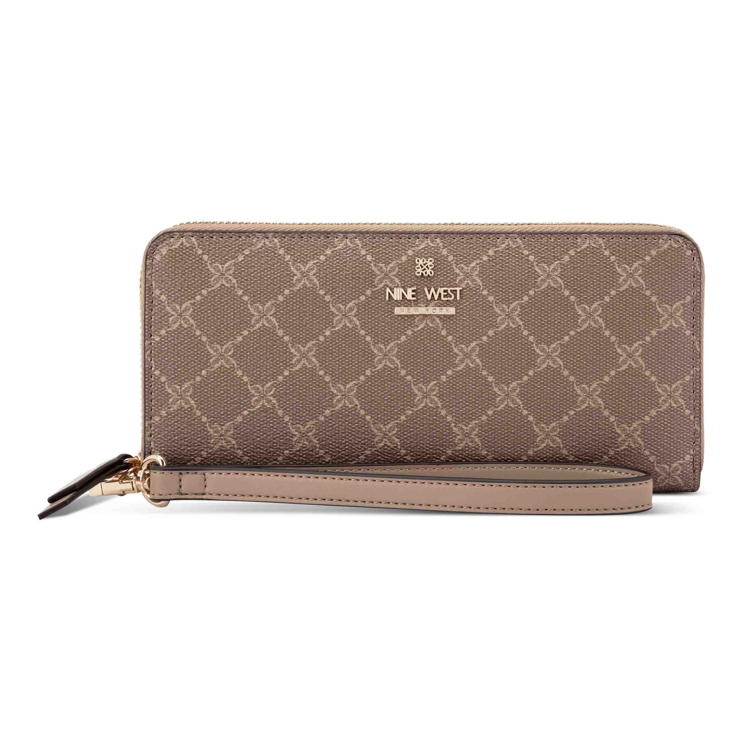 Luela Zip Around With Wristlet