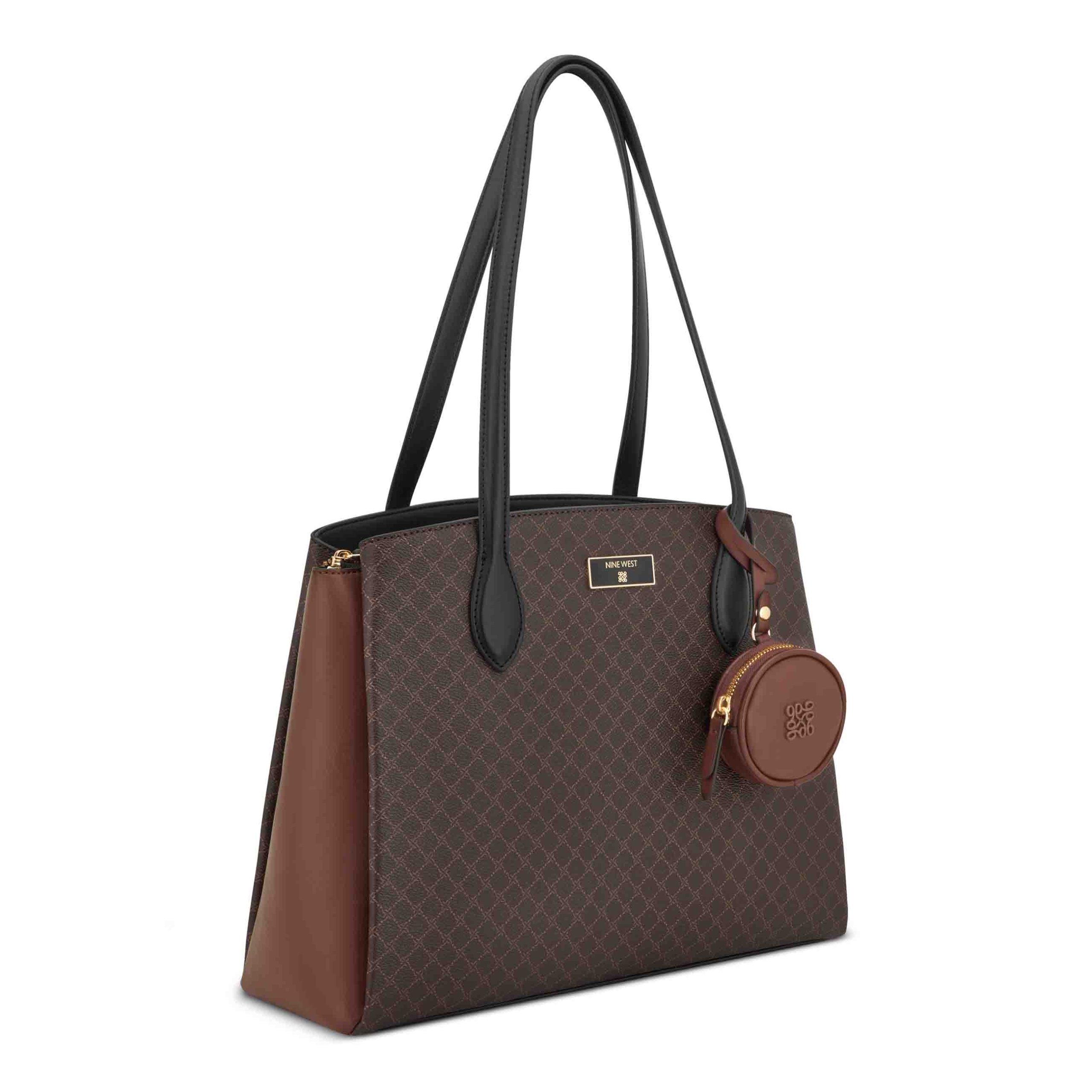 Mary Carryall - Image 2