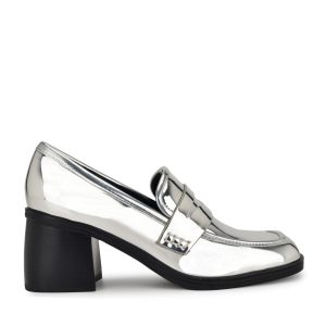 Avalia Heeled Loafers